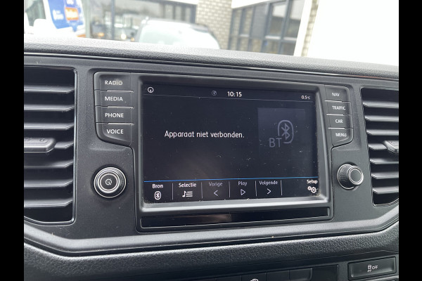 Volkswagen Crafter 30 2.0 TDI L3H2 Comfortline ( voorheen L2H1 ) / euro 6 / bpm vrij / lease vanaf € 358 / vaste prijs rijklaar € 21.950 ex btw / zilver metallic / airco / cruise / navi / pdc voor en achter