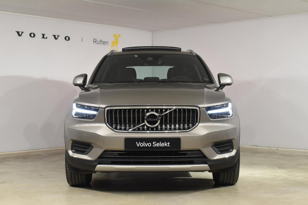 Volvo XC40 T4 211PK Automaat Recharge Inscription Expression / Navigatie / Elektrisch glazen panorama schuifdak / Cruise Control / Elektrische achterklep / Achteruitrijcamera /