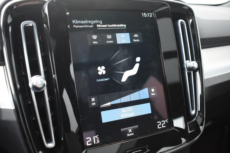 Volvo XC40 T4 211PK Automaat Recharge Inscription Expression / Navigatie / Elektrisch glazen panorama schuifdak / Cruise Control / Elektrische achterklep / Achteruitrijcamera /