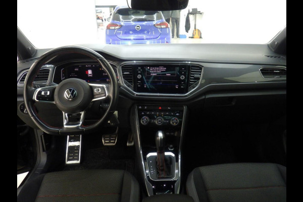 Volkswagen T-Roc 1.5 TSI Sport Business R | Full Options