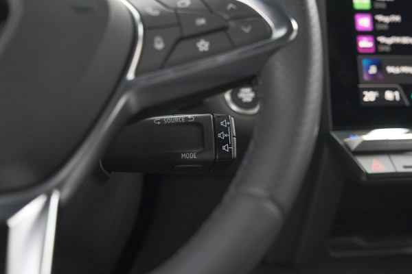 Renault Captur Mild Hybrid 160 EDC Techno | Pack Winter | Camera | Adaptieve Cruise Control | Apple Carplay