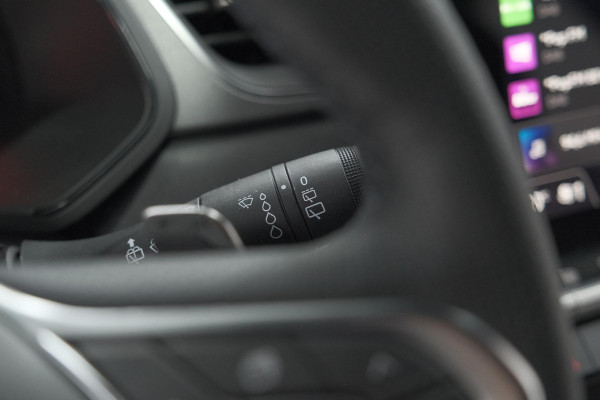 Renault Captur Mild Hybrid 160 EDC Techno | Pack Winter | Camera | Adaptieve Cruise Control | Apple Carplay