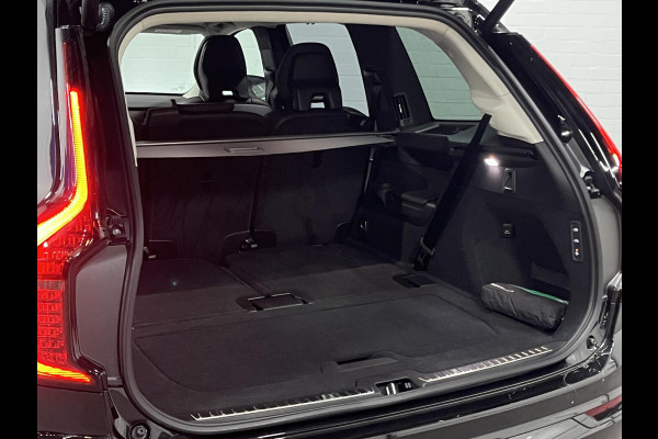 Volvo XC90 2.0 T8 Plug-in hybrid AWD Ultra Dark Luchtvering | Bowers & Wilkins | Massage | Trekhaak | Adapt. Cruise | Stoelventilatie | 22" wielen | 360 camera | Head-up