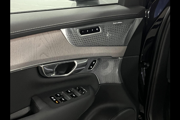Volvo XC90 2.0 T8 Plug-in hybrid AWD Ultra Dark Luchtvering | Bowers & Wilkins | Massage | Trekhaak | Adapt. Cruise | Stoelventilatie | 22" wielen | 360 camera | Head-up