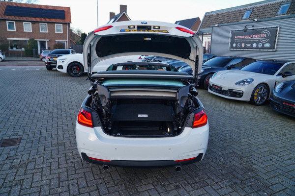 BMW 4 Serie Cabrio 440i High Executive | M-pakket | Cabrio | Nekverwarming | Harman/Kardon | Facelift iDrive LCI | Lane Assist |