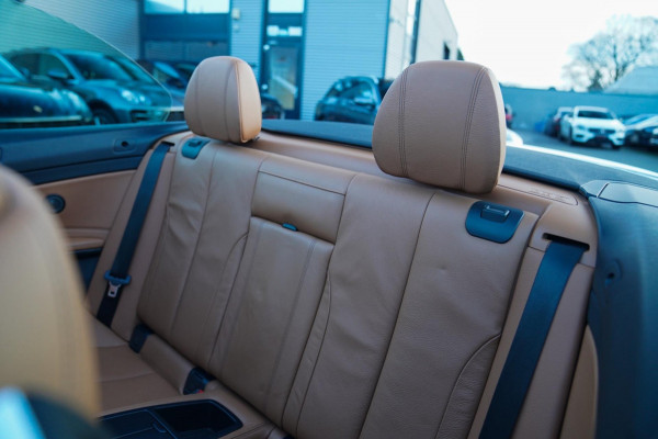 BMW 4 Serie Cabrio 440i High Executive | M-pakket | Cabrio | Nekverwarming | Harman/Kardon | Facelift iDrive LCI | Lane Assist |