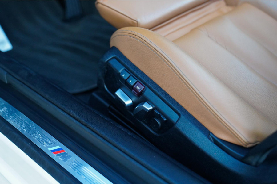 BMW 4 Serie Cabrio 440i High Executive | M-pakket | Cabrio | Nekverwarming | Harman/Kardon | Facelift iDrive LCI | Lane Assist |