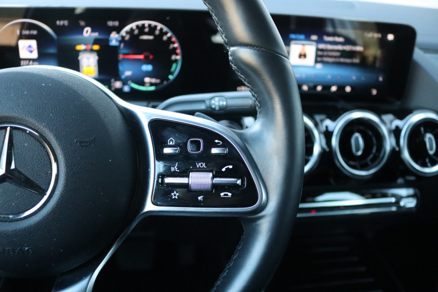 Mercedes-Benz GLA 250 e Automaat PHEV Progressive Leder/Elektr.-klep/Navigatie/Adapt.verlichting