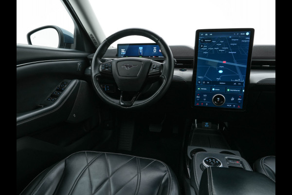Ford Mustang Mach-E RWD 75 kWh (3-Fase-11 kW) {SOH-90%} (INCL-BTW) Aut.*LEATHER | FULL-LED | DAB | DIGI-COCKPIT | KEYLESS | NAVI-FULLMAP | CARPLAY | HEATED-COMFORTSEATS | TOPVIEW |  ADAPTIVE-CRUISE | PRIVACY-GLASS | 18'' ALU*