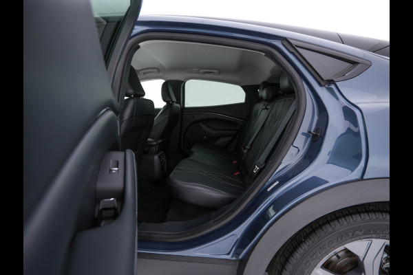 Ford Mustang Mach-E RWD 75 kWh (3-Fase-11 kW) {SOH-90%} (INCL-BTW) Aut.*LEATHER | FULL-LED | DAB | DIGI-COCKPIT | KEYLESS | NAVI-FULLMAP | CARPLAY | HEATED-COMFORTSEATS | TOPVIEW |  ADAPTIVE-CRUISE | PRIVACY-GLASS | 18'' ALU*