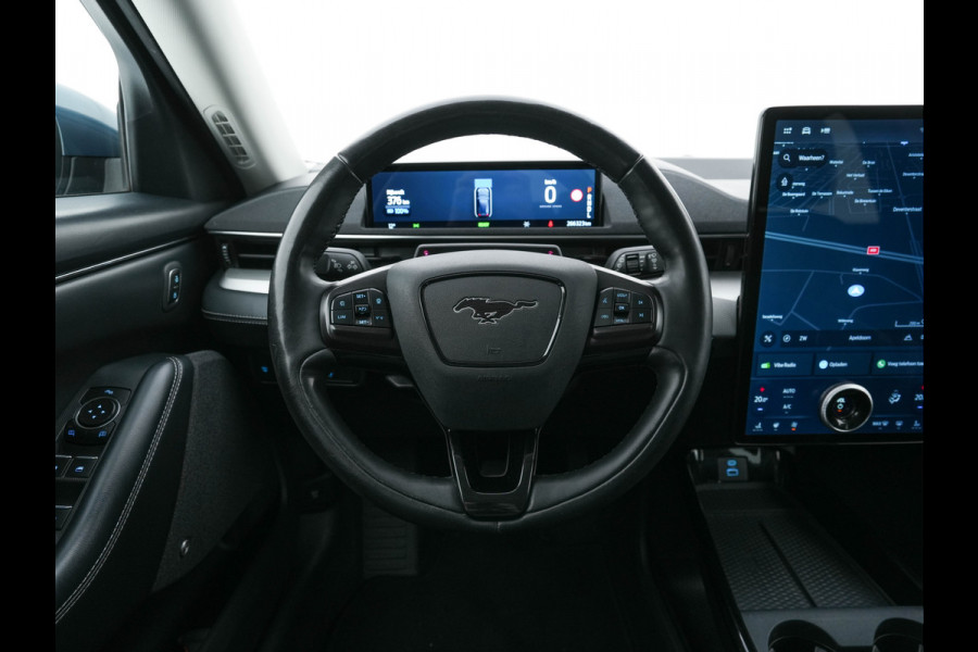 Ford Mustang Mach-E RWD 75 kWh (3-Fase-11 kW) {SOH-90%} (INCL-BTW) Aut.*LEATHER | FULL-LED | DAB | DIGI-COCKPIT | KEYLESS | NAVI-FULLMAP | CARPLAY | HEATED-COMFORTSEATS | TOPVIEW |  ADAPTIVE-CRUISE | PRIVACY-GLASS | 18'' ALU*