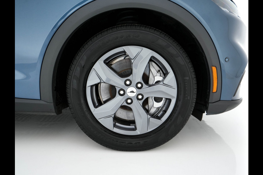 Ford Mustang Mach-E RWD 75 kWh (3-Fase-11 kW) {SOH-90%} (INCL-BTW) Aut.*LEATHER | FULL-LED | DAB | DIGI-COCKPIT | KEYLESS | NAVI-FULLMAP | CARPLAY | HEATED-COMFORTSEATS | TOPVIEW |  ADAPTIVE-CRUISE | PRIVACY-GLASS | 18'' ALU*