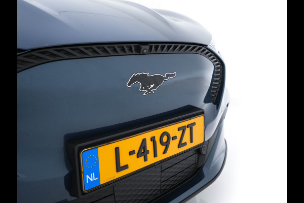 Ford Mustang Mach-E RWD 75 kWh (3-Fase-11 kW) {SOH-90%} (INCL-BTW) Aut.*LEATHER | FULL-LED | DAB | DIGI-COCKPIT | KEYLESS | NAVI-FULLMAP | CARPLAY | HEATED-COMFORTSEATS | TOPVIEW |  ADAPTIVE-CRUISE | PRIVACY-GLASS | 18'' ALU*