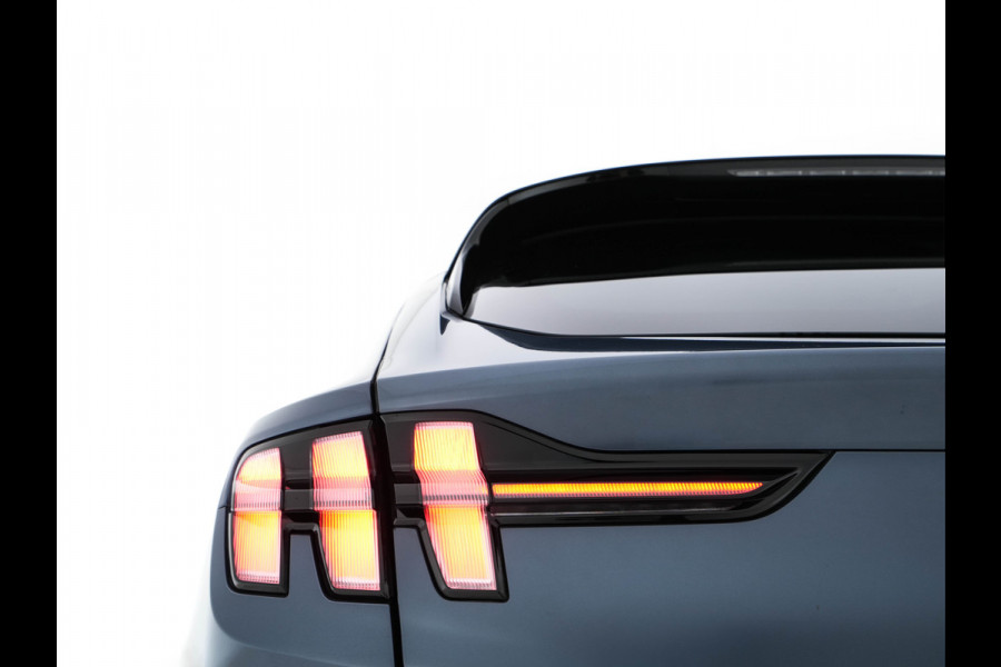 Ford Mustang Mach-E RWD 75 kWh (3-Fase-11 kW) {SOH-90%} (INCL-BTW) Aut.*LEATHER | FULL-LED | DAB | DIGI-COCKPIT | KEYLESS | NAVI-FULLMAP | CARPLAY | HEATED-COMFORTSEATS | TOPVIEW |  ADAPTIVE-CRUISE | PRIVACY-GLASS | 18'' ALU*