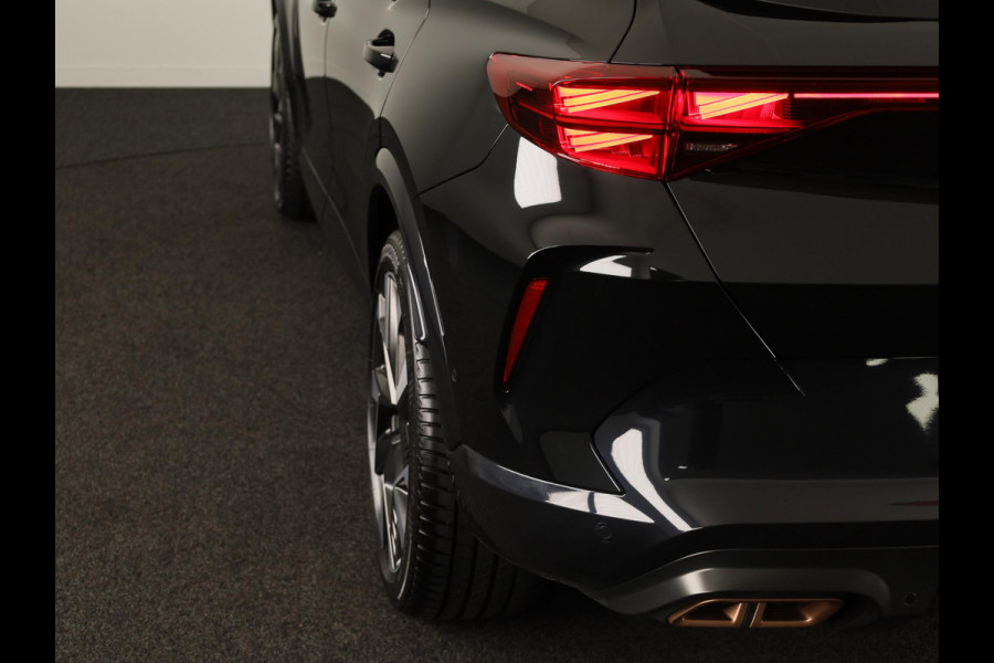 CUPRA Formentor 1.5 TSI e-Hybrid VZ Performance 272PK | 19 Inch | DCC | 360 Graden Camera | Predictive Adaptieve Cruise Control | Elektrisch verstelbare stoel |