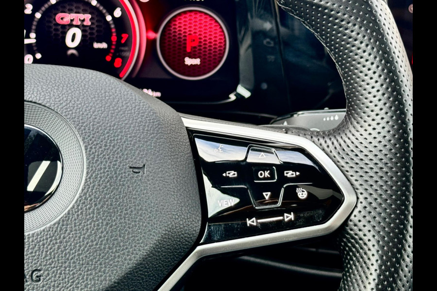 Volkswagen Golf 2.0 TSI GTI Pano/Memory/Matrix/Camera