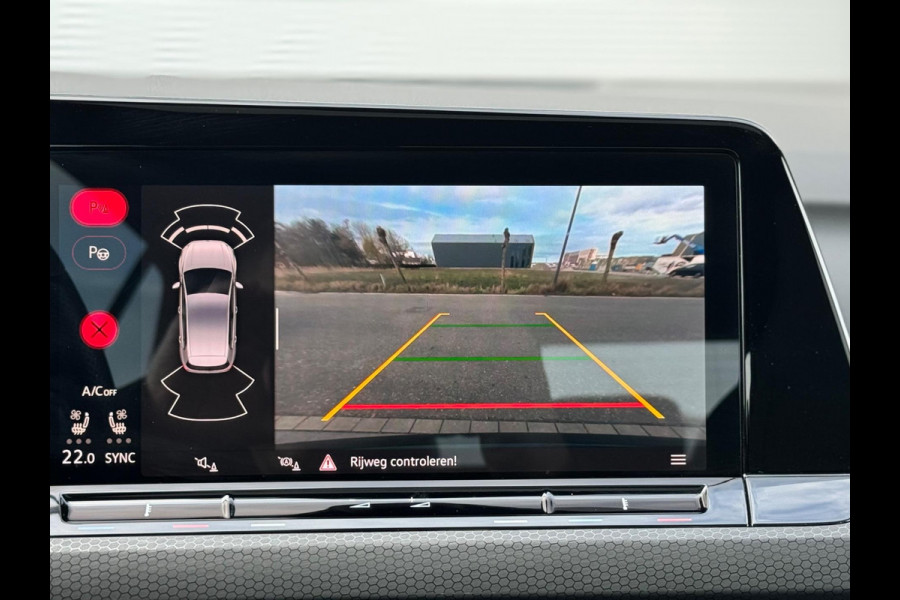 Volkswagen Golf 2.0 TSI GTI Pano/Memory/Matrix/Camera