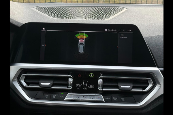 BMW 3 Serie Touring 318i Executive Edition | ACC | PDC | Half Leder | 17' LMV