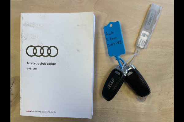 Audi e-tron 55 Quattro Edition 95 kWh|88% SOH|GROTE ACCU|BLACK EDITION|LEDER|CLIMATE+CRUISE|NAVIGATIE|NL-AUTO|NAP|INCL BTW|1e EIG|