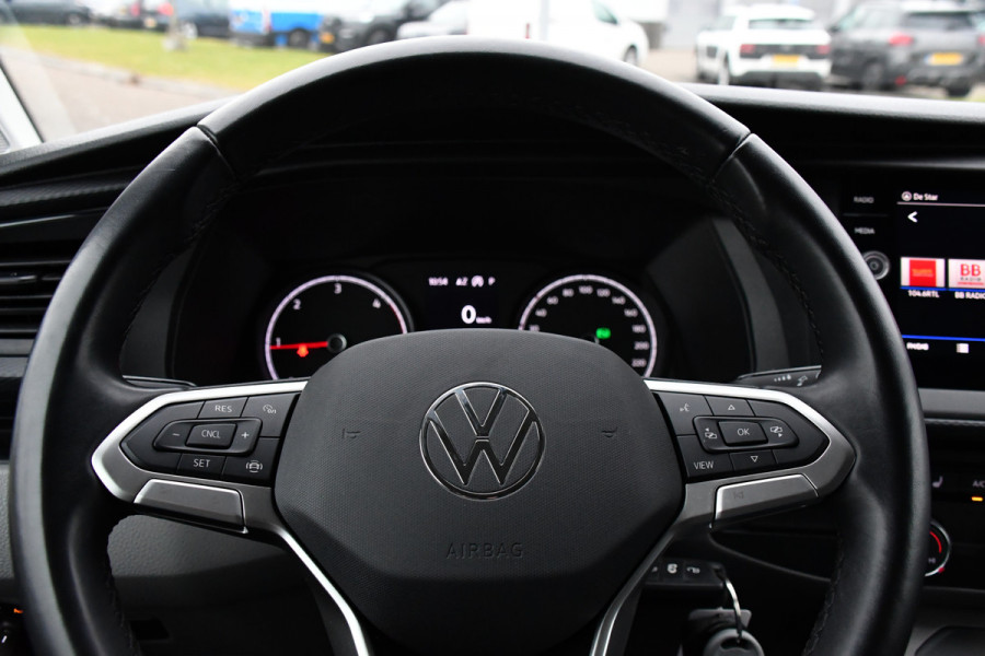 Volkswagen Transporter 2.0 TDI L2H1 30 ABT Bulli Edition Camera, Cruise, Carplay, LED, Stoelverwarming, Standkachel, Multimedia, Sensoren, Uniek!