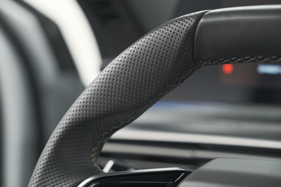 Peugeot 3008 1.2 Hybrid 136 GT | 360 Camera | Adaptieve Cruise Control | Elektronische Kofferklep