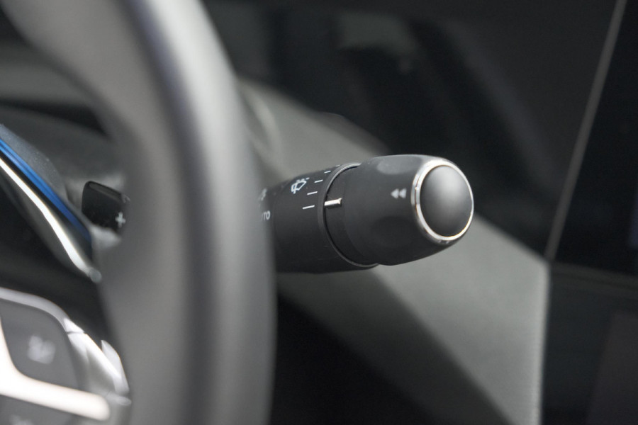 Peugeot 408 Hybrid 136 e-DCS6 Allure