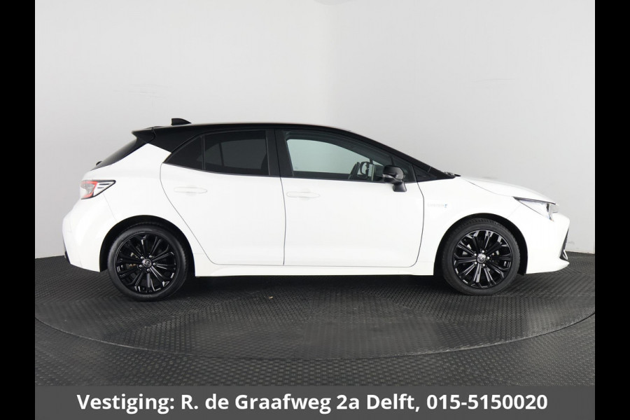 Toyota Corolla 1.8 Hybrid Dynamic Bi-Tone | 1e eigenaar | Dealer onderhouden | Apple Carplay & AndroidAUTO | Stoelverwarming |