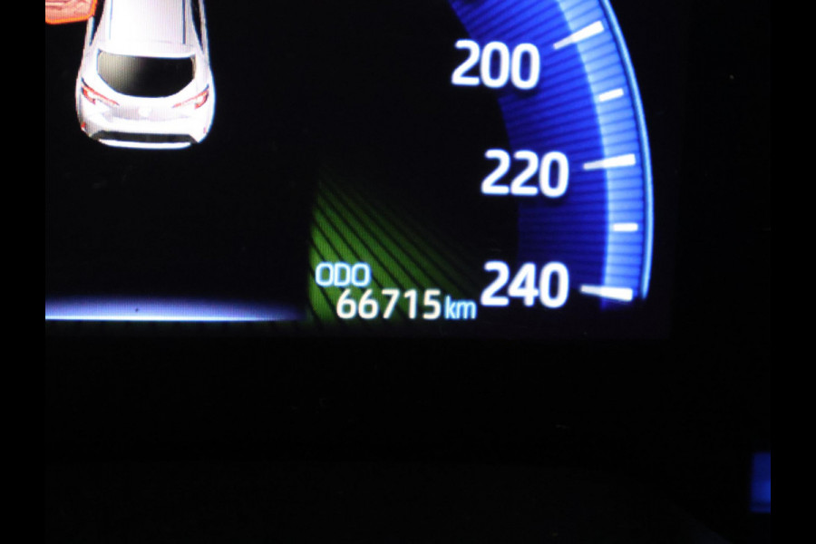 Toyota Corolla 1.8 Hybrid Dynamic Bi-Tone | 1e eigenaar | Dealer onderhouden | Apple Carplay & AndroidAUTO | Stoelverwarming |