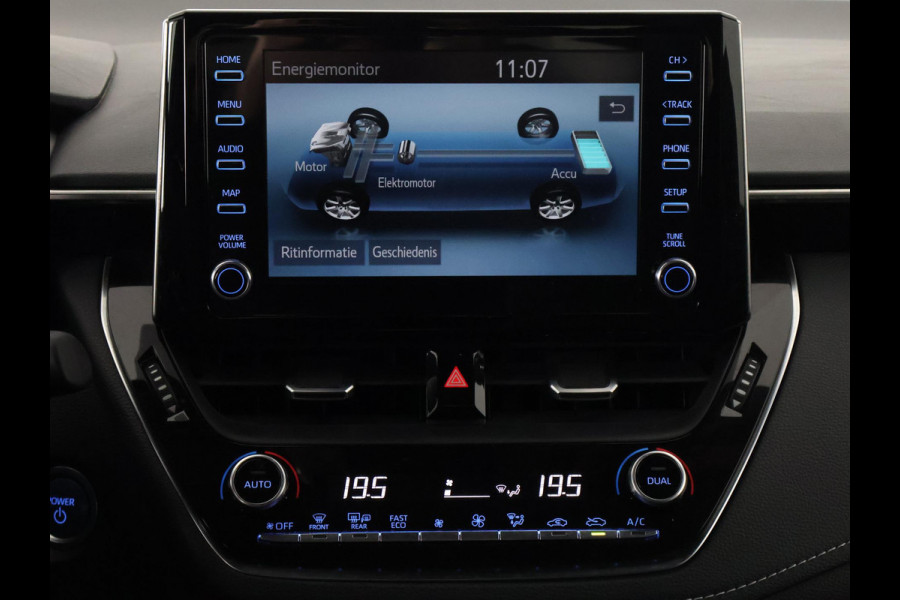 Toyota Corolla 1.8 Hybrid Dynamic Bi-Tone | 1e eigenaar | Dealer onderhouden | Apple Carplay & AndroidAUTO | Stoelverwarming |