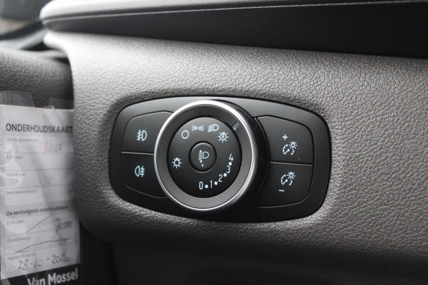 Ford Transit Custom 2.0 TDCI L1H1 Trend Dubbele Cabine | Trekhaak | Stoel + Stuurverwarming | Camera | Cruise Control | Carplay |