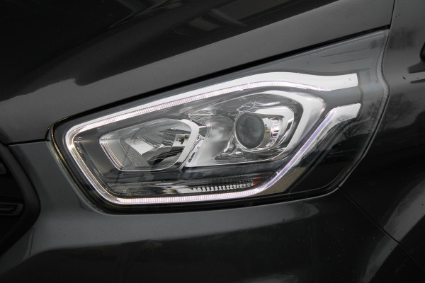 Ford Transit Custom 2.0 TDCI L1H1 Trend Dubbele Cabine | Trekhaak | Stoel + Stuurverwarming | Camera | Cruise Control | Carplay |