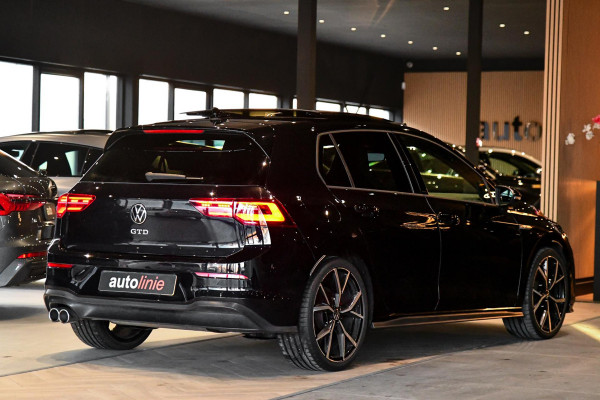 Volkswagen Golf 2.0 GTD. Pano, Leder, Koeling, Memory, HUD, Camera, H/K, Dodeh, ACC, Stuurvw, IQ Light, CarPlay!