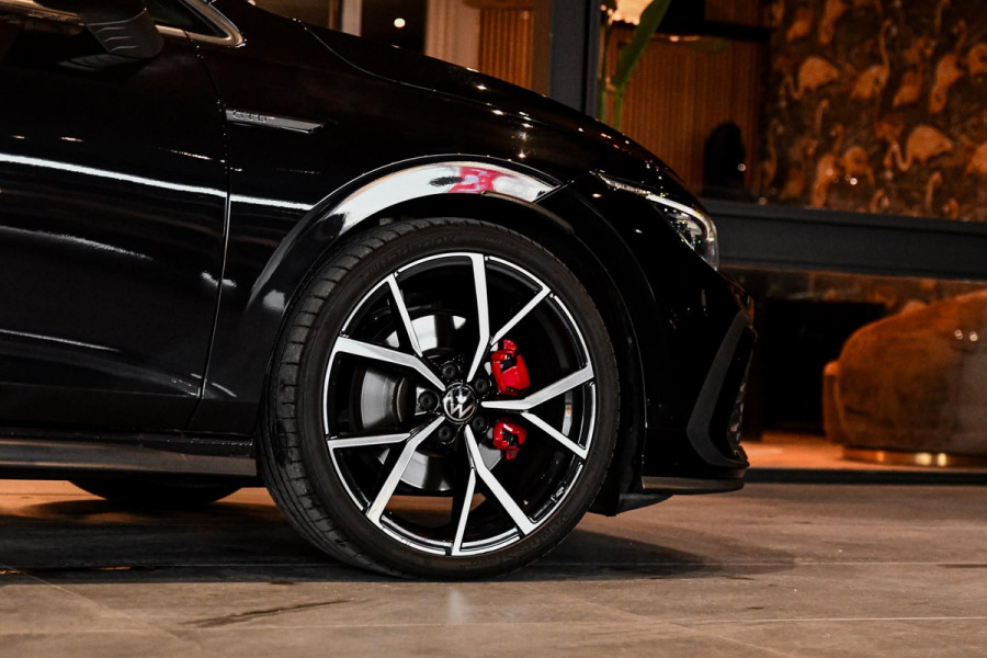 Volkswagen Golf 2.0 GTD. Pano, Leder, Koeling, Memory, HUD, Camera, H/K, Dodeh, ACC, Stuurvw, IQ Light, CarPlay!