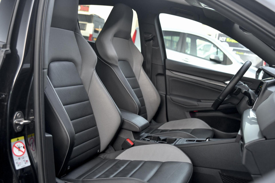 Volkswagen Golf 2.0 GTD. Pano, Leder, Koeling, Memory, HUD, Camera, H/K, Dodeh, ACC, Stuurvw, IQ Light, CarPlay!