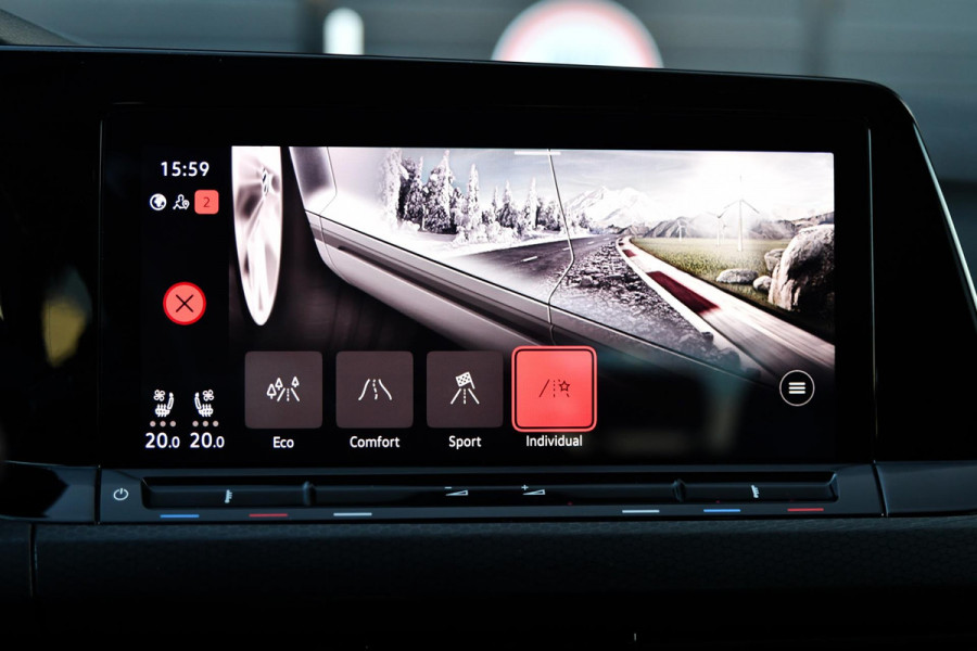 Volkswagen Golf 2.0 GTD. Pano, Leder, Koeling, Memory, HUD, Camera, H/K, Dodeh, ACC, Stuurvw, IQ Light, CarPlay!