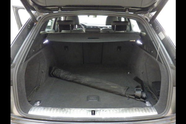 Audi e-tron 55 quattro S edition 95 kWh | Full Options | 66.000 km!