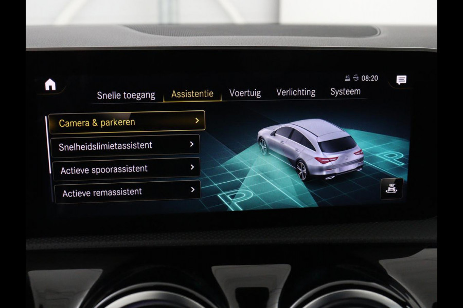 Mercedes-Benz CLA-Klasse 180 AMG | Panoramadak | Stoelverwarming | Leder/Alcantara | Memory | Matrix LED | Sfeerverlichting | Keyless | Navigatie | Widescreen