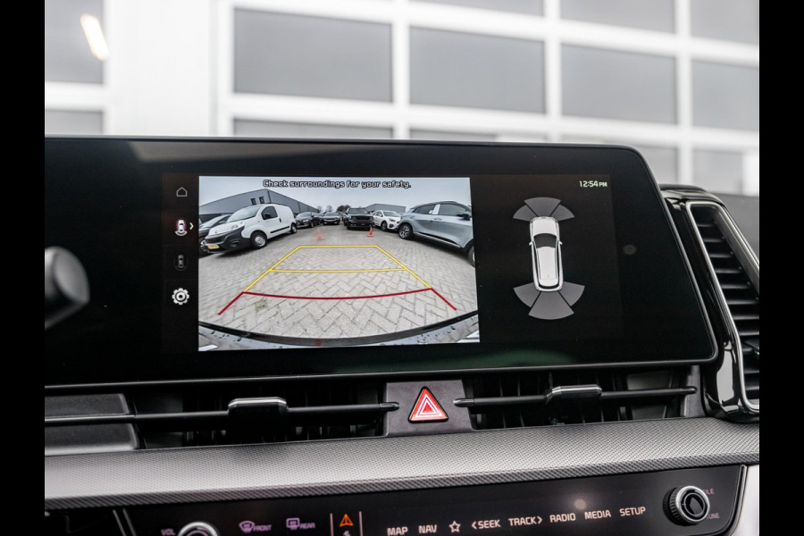 Kia Sportage 1.6 T-GDi Plug-in Hybrid AWD DynamicPlusLine | Direct leverbaar! | Panodak | Climate \ Stoel & Stuur verwarming | 19" velgen