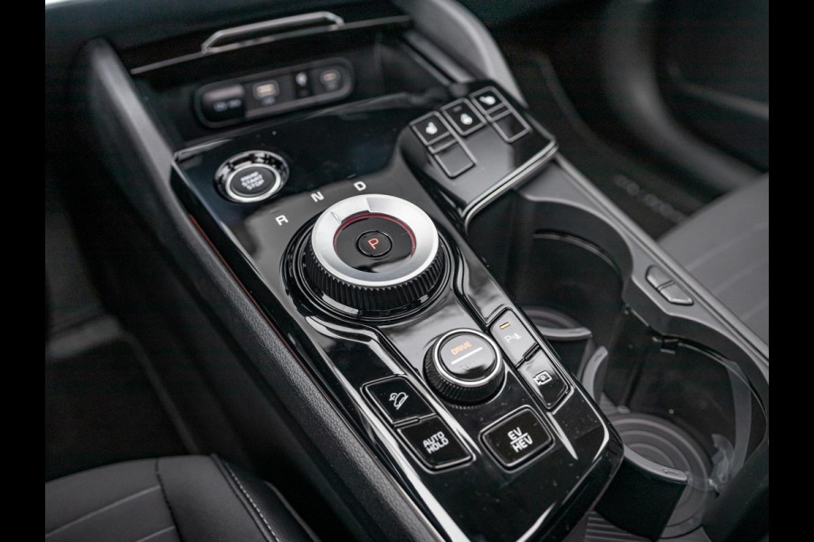 Kia Sportage 1.6 T-GDi Plug-in Hybrid AWD DynamicPlusLine | Direct leverbaar! | Panodak | Climate \ Stoel & Stuur verwarming | 19" velgen