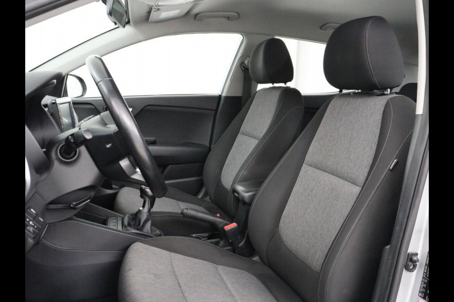 Kia Stonic 1.0 T-GDi ComfortPlusLine Navigator | Carplay | Navigatie | Camera | Cruise control | Parkeerhulp | Airco | Bluetooth