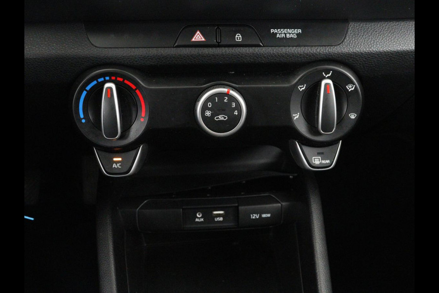 Kia Stonic 1.0 T-GDi ComfortPlusLine Navigator | Carplay | Navigatie | Camera | Cruise control | Parkeerhulp | Airco | Bluetooth