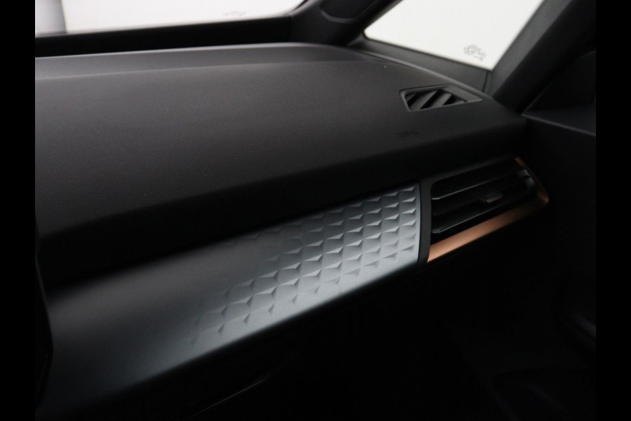 CUPRA Born Adrenaline One 62 kWh | Stoelverwarming | 19'' | Sfeerverlichting | Adaptive cruise | Carplay | Navigatie | Full LED | Camera | Stuurverwarming