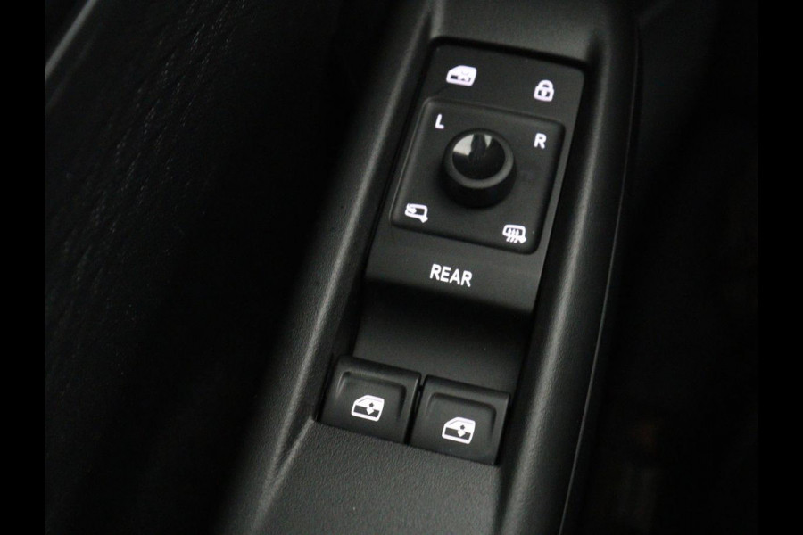 CUPRA Born Adrenaline One 62 kWh | Stoelverwarming | 19'' | Sfeerverlichting | Adaptive cruise | Carplay | Navigatie | Full LED | Camera | Stuurverwarming