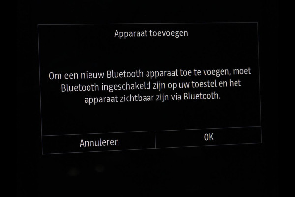 Renault Arkana 1.6 E-Tech hybrid 145 E-Tech engineered | Panoramadak | Stoelverwarming | Trekhaak | Leder/Alcantara | Carplay | Adaptive cruise | File Assistent | Navigatie | Sfeerverlichting