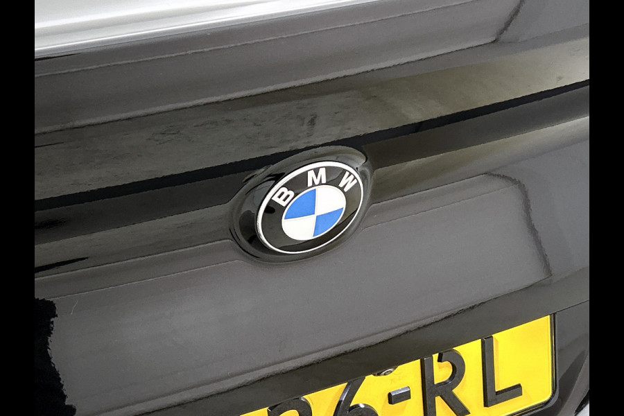 BMW 8 Serie Gran Coupé 840i xDrive M-sport(Dealer OnderH, Carplay, 360 Camera, Stoel VerW/ Koeling, Addp Cruise, Head-up, Etc)