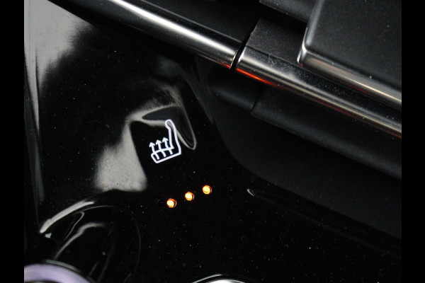 Peugeot e-208 EV Active Pack 50 kWh | SOH 91% | 3 Fase | Stoelverwarming | Navigatie | Carplay | Parkeerhulp | DAB | Full LED | Climate control | Cruise control