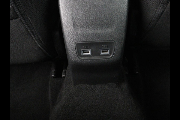 Peugeot e-208 EV Active Pack 50 kWh | SOH 91% | 3 Fase | Stoelverwarming | Navigatie | Carplay | Parkeerhulp | DAB | Full LED | Climate control | Cruise control