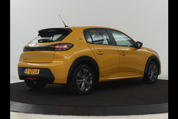 Peugeot e-208 EV Active Pack 50 kWh | SOH 91% | 3 Fase | Stoelverwarming | Navigatie | Carplay | Parkeerhulp | DAB | Full LED | Climate control | Cruise control