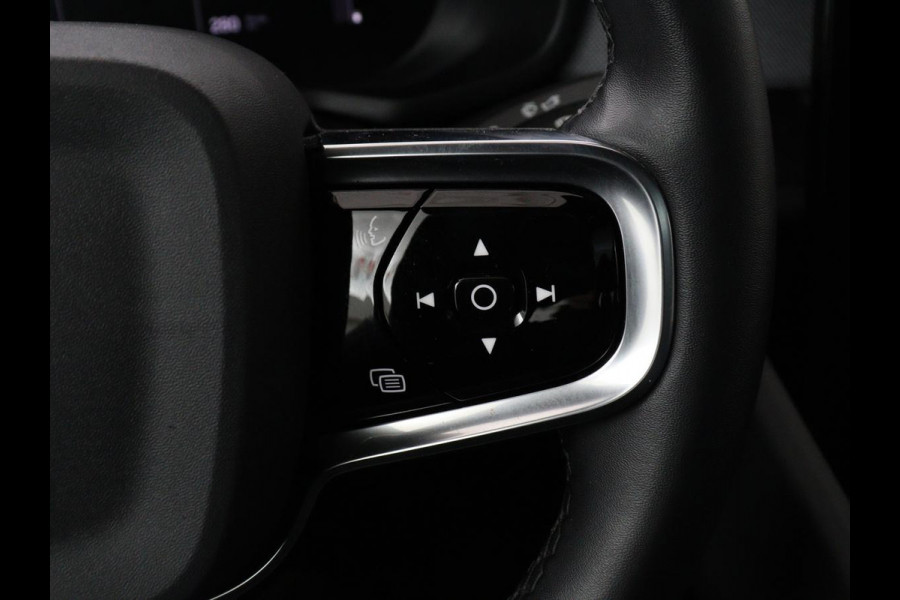 Polestar 2 Long Range Dual Motor Launch Edition 78kWh | SOH 90% | Panoramadak | Trekhaak | 360 Camera | Achterbankverwarming | Adaptive cruise | Carplay | Camera | Stoelverwarming | Keyless