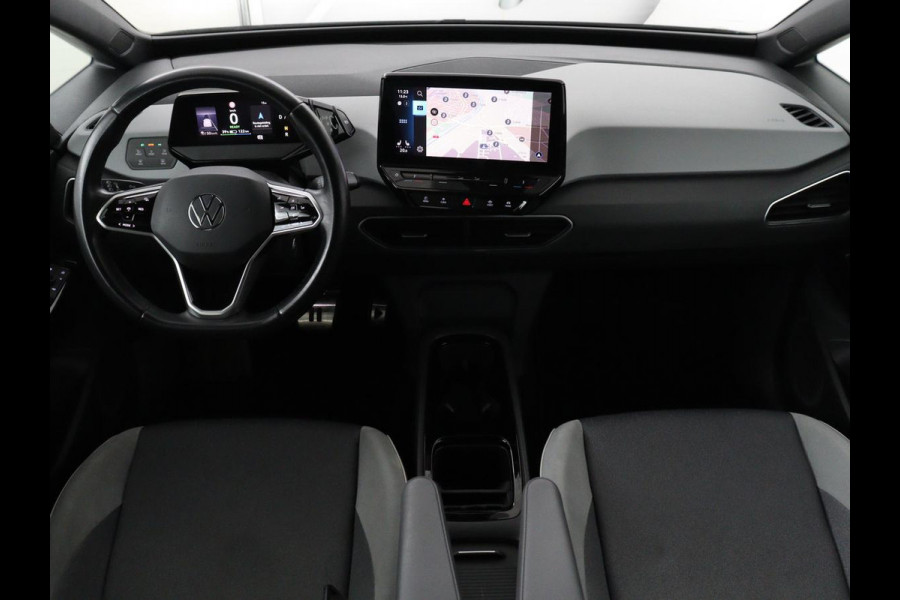 Volkswagen ID.3 Business 58 kWh | Stoel & stuurverwarming | Matrix LED | Carplay | Camera | Adaptive cruise | Keyless | Navigatie | Parkeerhulp | Bluetooth